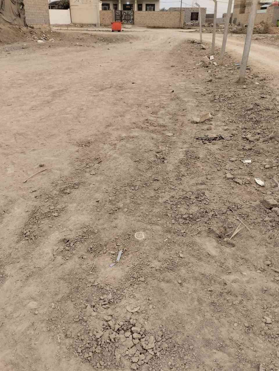 السلام عليكم للبيع قطعه ارض طابو زراعي سند 25 مداور المكان حي منصور ع نزلت ابوالمخضر المساحه 500 متر *********** بي واتساب
