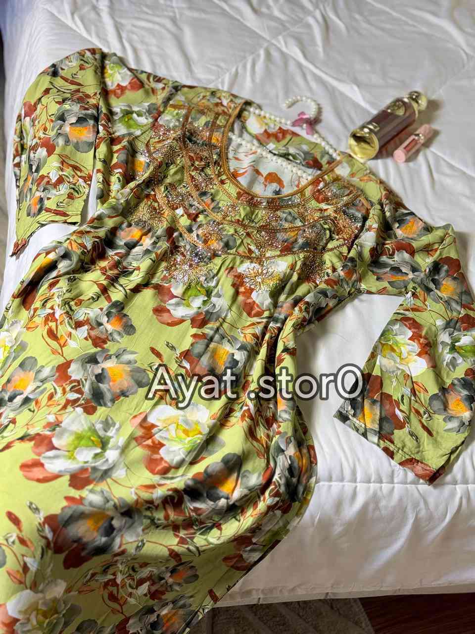 متوفر مخور كشمير
عليهم عرض ب90 الدرزن


**إذا كنت صاحب هذا الإعلان وتريد حذفه لأي سبب، رجاءا أرسل رسالة إلى الدعم الفني**