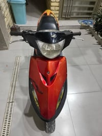 دراجه ماكس 120 فول نضافه مامفتوحه السعر 700 الف  اتصال 07823756371