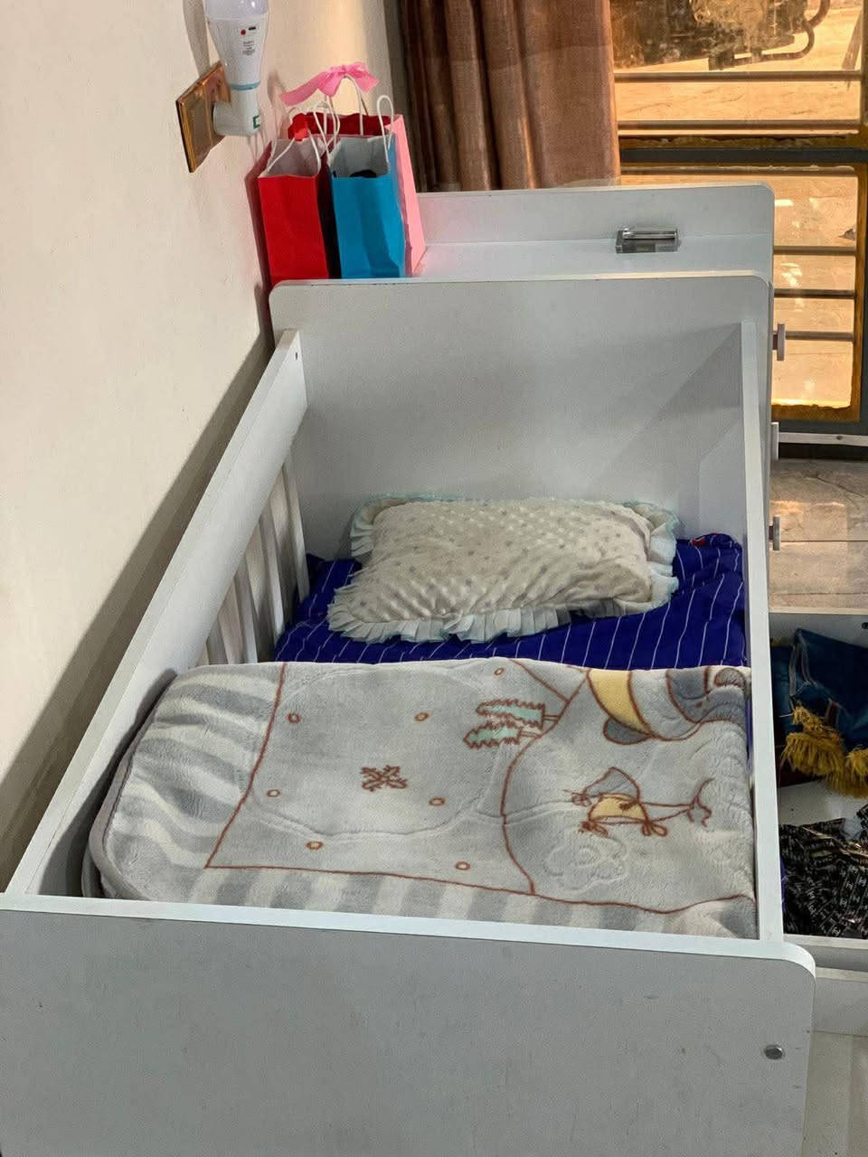 سرير اطفال شرط نضيف.  ومابي شي سعره 50 مكانه بيجي قريه العزه


**إذا كنت صاحب هذا الإعلان وتريد حذفه لأي سبب، رجاءا أرسل رسالة إلى الدعم الفني**