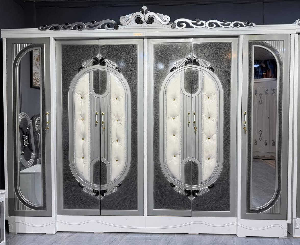 بێد (تەخت): بلۆک، ٦ قاچی هەیە.
درێژی بێد: ٢٠٠ سم.
​پانی بێد: ١٦٠ سم.
​پشتی بێد: بە بڕاغی (قوفڵ) جێگیر دەکرێت.
​🔴 گەیاندنمان هەیە


**إذا كنت صاحب هذا الإعلان وتريد حذفه لأي سبب، رجاءا أرسل رسالة إلى الدعم الفني**