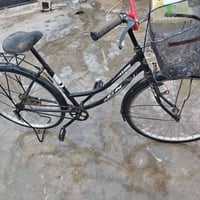 بايسكل ياباني نضيف لوك تايرات جدد بريكات كامل مابي اي عيب السعر 45 للت...