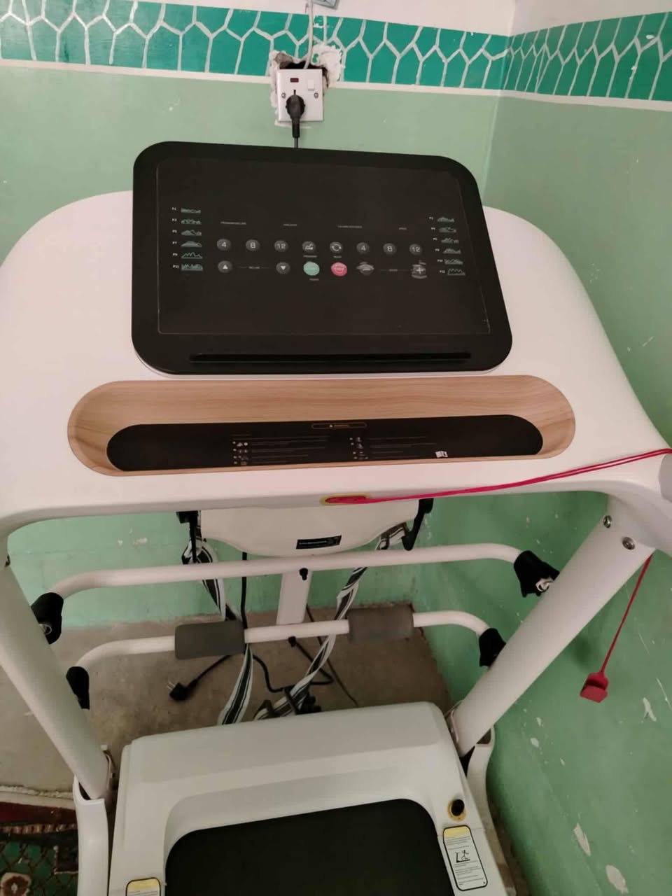 جهاز ركض البيع نضيف جدا دبل قايش.. السعر 400 ألف.. اتصل على رقم ***********
