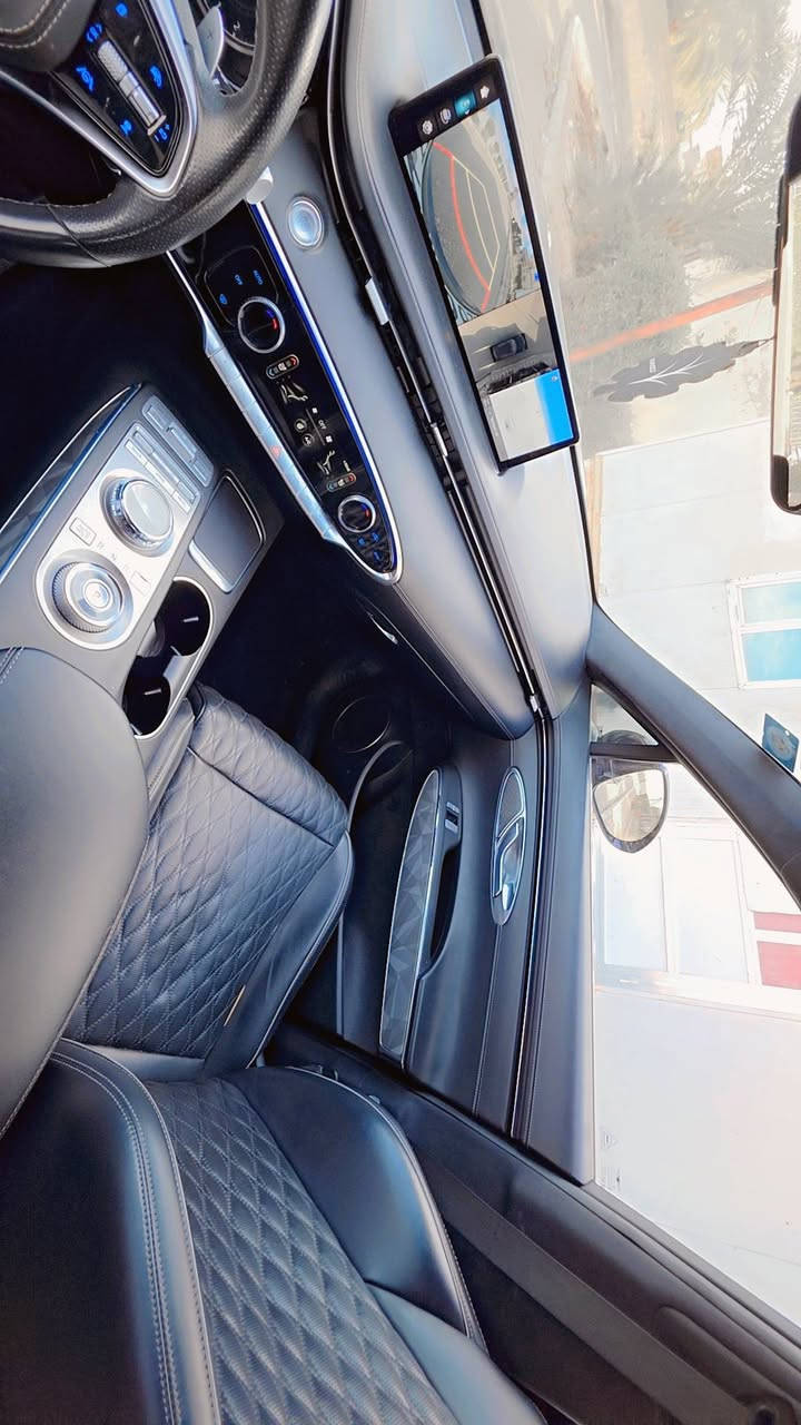 السلام عليكم
للبيع جينسز GV70
6 سلندر 3500
موديل 22
فول مواصفات اعلى فئه برستيج
كيجات ديجتل 
تبريد بيانو 
داخل اسود
كراسي كهرباء بيهن ترحيب و تدفئه و تبريد و مساج
٤كاميرات
سستم صوت 
تشغيل عن بعد 
٤ وضعيات قيادة و بيها sport plus 
تتقدم و ترجع عن بعد 
رادرات 
نقطه عمياء
قيادة ذاتيه 
بيها auto start stop

حادثها مرفق صوره شاصي
اضافه باب سائق كلير 
سونار مرفق 
السعر 32 وبيها مجال 

***********
