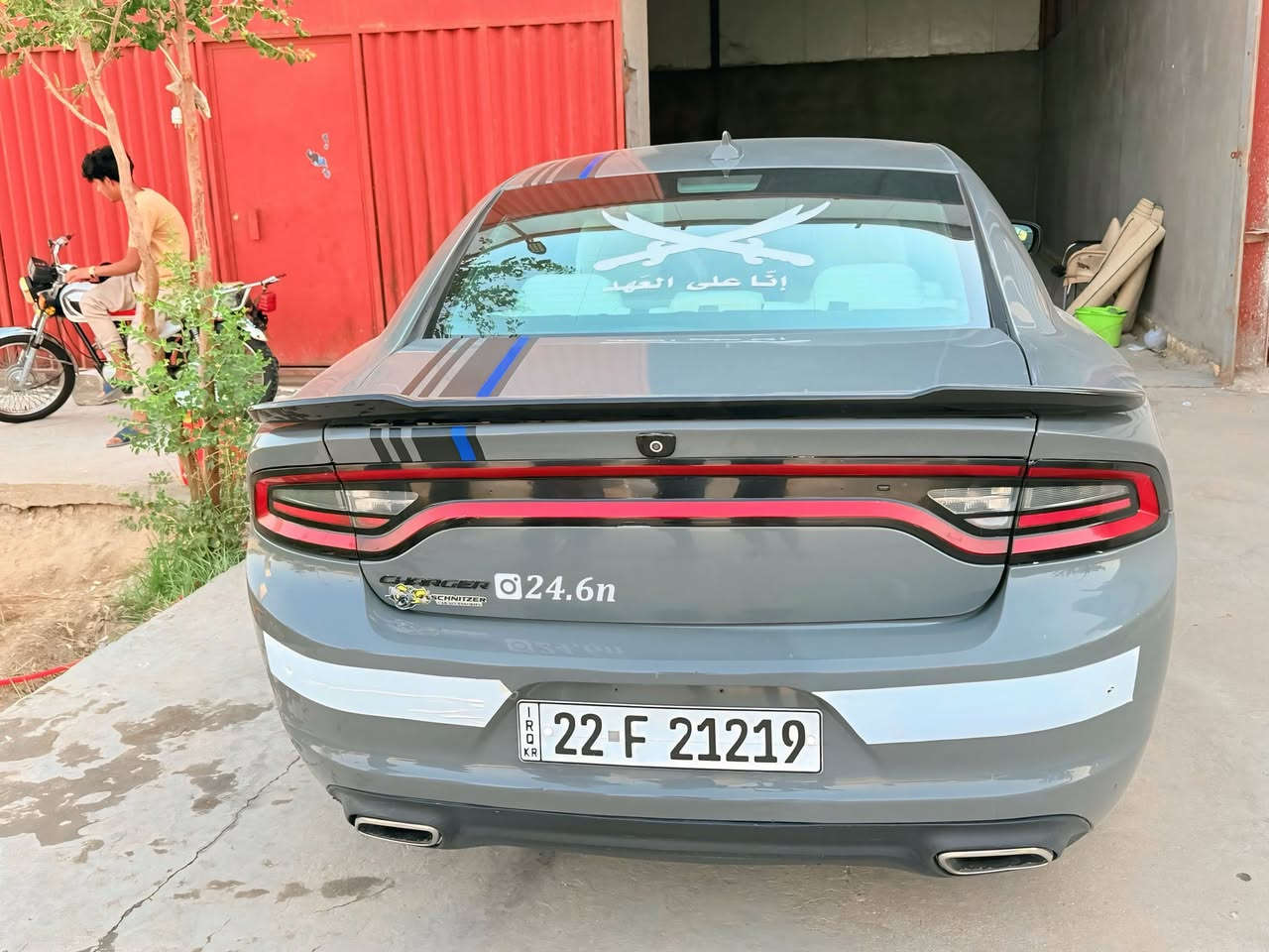 السلام عليكم جارجر 2017 رقم شمالي تريد تحويل تريد وكاله كل التفاصيل السياره موضحه بلصور السعر 192 بي مجال حك الجيه 
الاستفسار اكثر الاتصال ***********
