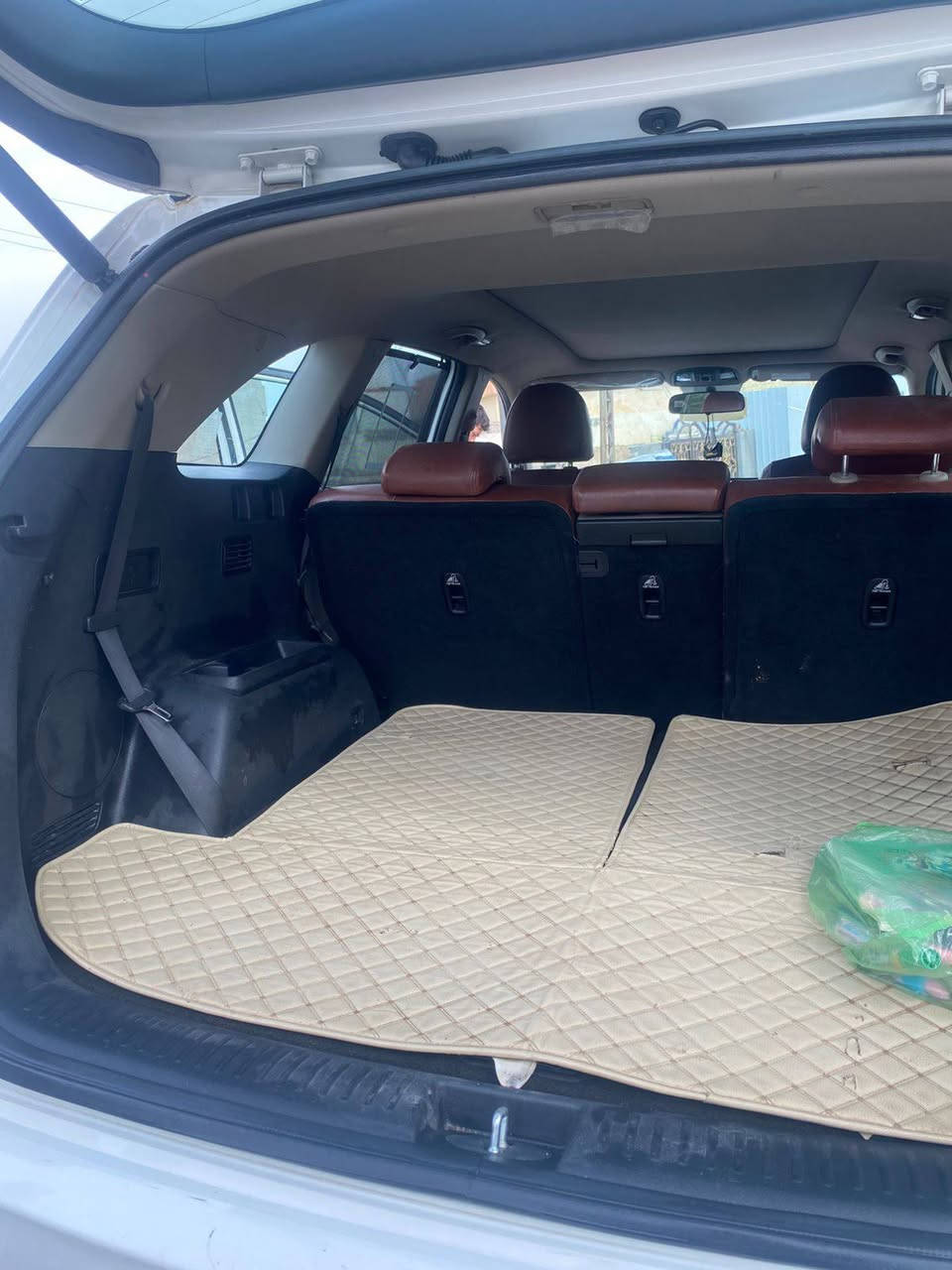 سورنتو موديل 20كامله مواصفات  جديده مال جناي مواصفاته معروفه ماداعي اشرح.***********
