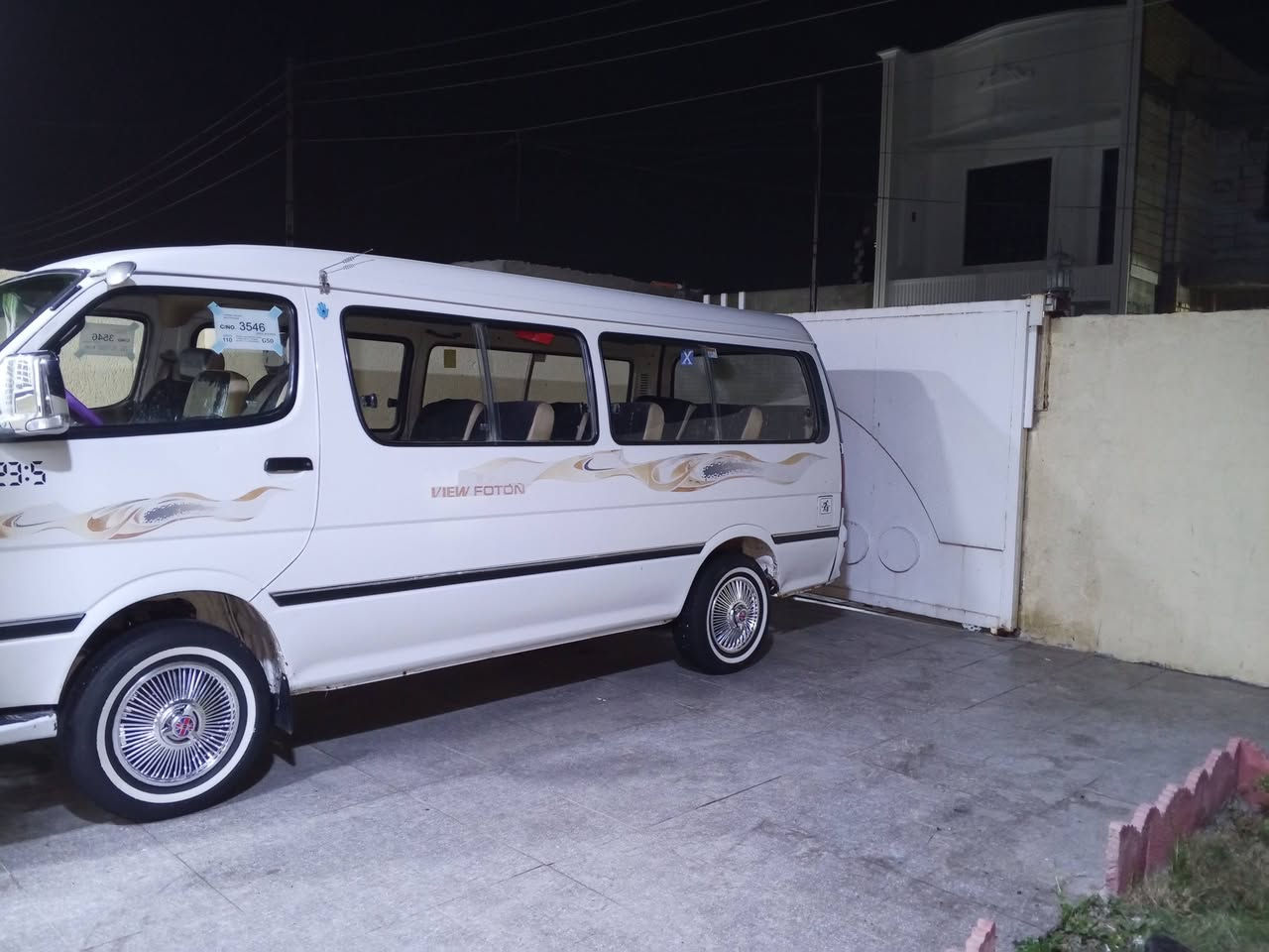 شرط فول ومكفول واحلى من ام اللول 
***********
فاتون ٢٠١٤مكفوله من الضربه والصبغ.  ما عده.  شي بسيط.  يم البك لايت مقدار ٣اصابع. واضح بالصور    كير مكينه حداديه فوول
مشط. وكلج.  وكير جدد اني شادهن 
دوشمة الجنابي  كاعيه وتنته وكشنات.  قبل شهر 
تخم تاير 
السياره مناقصها برغي سنويه لل٢٨. تحويل مباشر 
مكاني بابل الاسكندريه
