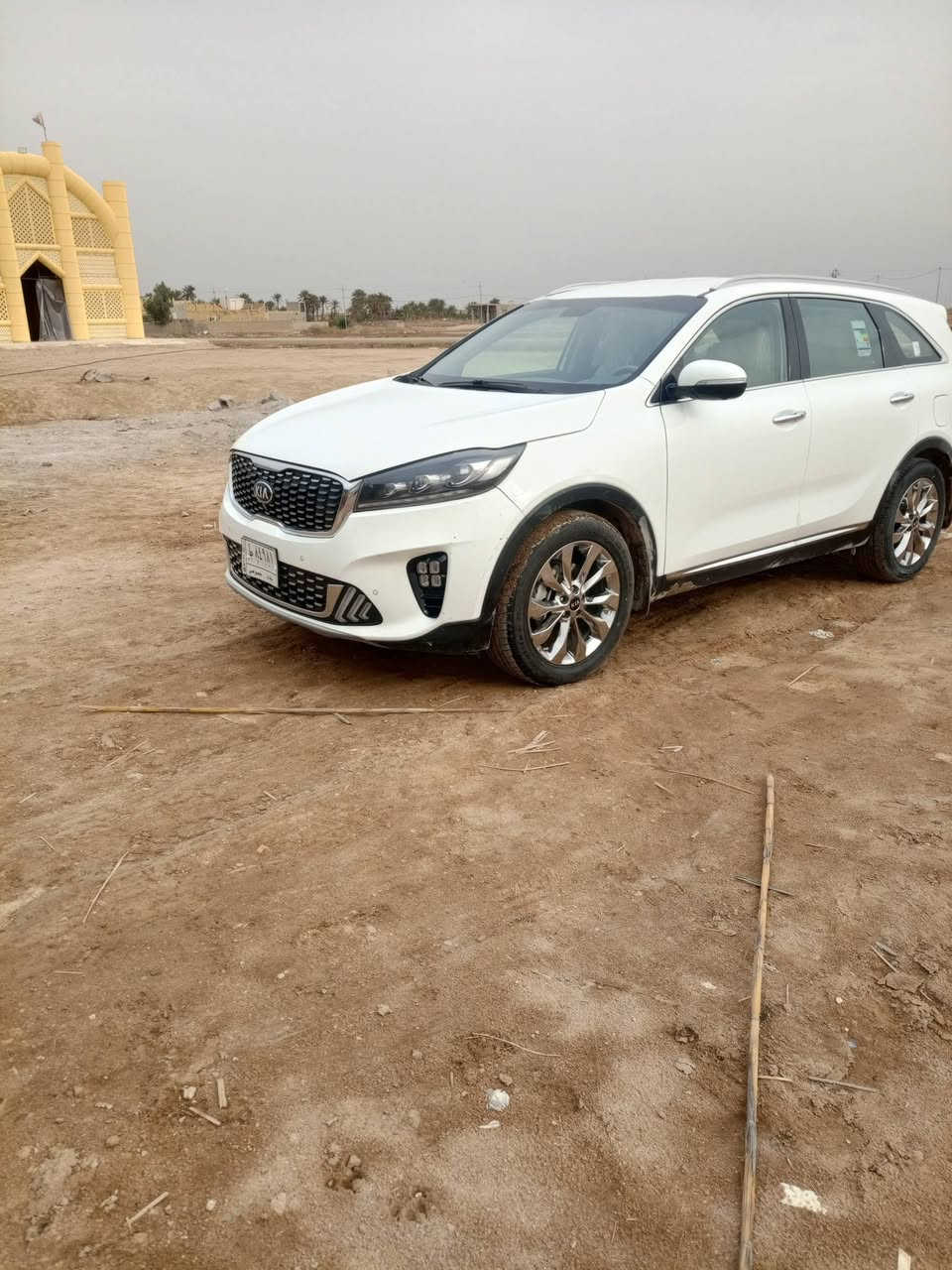 للبيع كيا سورنتو موديل 2020 رقم بغداد بسمي  سياره خليجي مكفولة مواصفات سياره فول سبعه راكب محرك 6استندر  مكان سياره ذي قار قضاء سيد دخيل الا استفسار رقم الهاتف *********** السعر 255 ورقه
