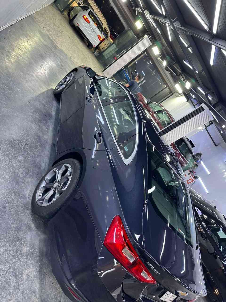 السلام عليكم ماليبو 2023 LT دخول جديد بدون رقم ماشيه 59 الف
كلش نضيفه السياره 
بصمه تشغل
تشغل عن بعد
رادار امامي مانع تصادم
تحديد مسار 
تدفئة كشن
جام اوتو
كرسي كهربائي
مري كهرباء
هاند بريك كهرباء
تبريد ثلج خير من الله
***********
