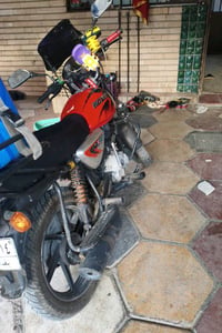 دراجه بوكسر مديل 21رقم سنويه تحويل ثاني يوم مكينه مكفواله كلشي مابيه د...