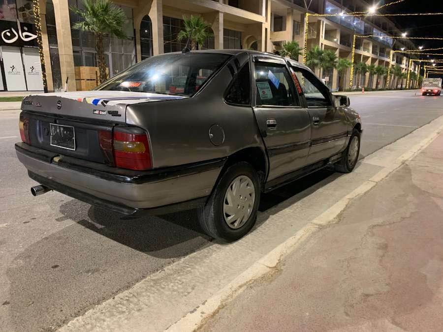 ئۆپڵ ڤیكتر مۆدێلی ١٩٩١ هیچ ئەیبی نیە شوێن سلێمانی ئارمی كۆنی هەولێرە سعر ١٦  ٠٧٧٥ ٨٥٣ ٦٦ ٣٢ السليمانية, العراق
