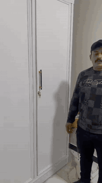 سلام عليكم 
تم تسليم كنتور 4 باب صبغ حراري ابيض
عمل بوفيات / كناتير / غرف نوم صاج والوان ابيض الى....
جرابي نفر / صوميات غرف نوم 
كرسي صلاة / ابواب / جراجيب 
يوجد تصليح القديم 
وتحويل الصاج القديم الى الوان انتو الاتحبو 
خانات طيور 
الى لا نهايه اي شي يخص الموبيلات والنجاره عامه نشتغله 
للاستقسار المراسله خاص 
او الاتصال برقم /***********
