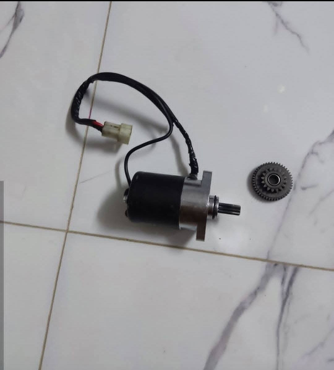 السلام عليكم غراض عدله للبيع السعر 80 وبيهن مجال الويل مامشدود ابد جبته وضميته بعت الدراجه وما شديته والسلف والكلوب عالفحص مكاني حي الجزائر


**إذا كنت صاحب هذا الإعلان وتريد حذفه لأي سبب، رجاءا أرسل رسالة إلى الدعم الفني**