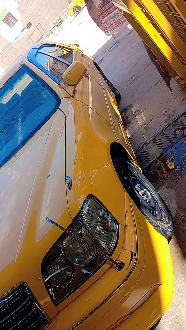 ملكه صفره  كصه قماره فقط والباقي كفاله  يعني كفاله الباقي من الدكه مال الجاكوج تخم تاير كهربائيات كله شغاله مجنبزه على اخر حبايهه

رقم صلاح الدين صدامي مكينه ديفور الكبير طك بلكارتون الله شاهد دواخل السياره تخبل

مري شفط 

دكمتين سياره شتكول عليه حلوه والله تبريد ثلج 

راعيه بلنجف وكاله فقط ثاني يوم الوكاله بيدك
السعر ٥٥وبيه مجال مراوس حسب القناعه رقم التلفون ***********
