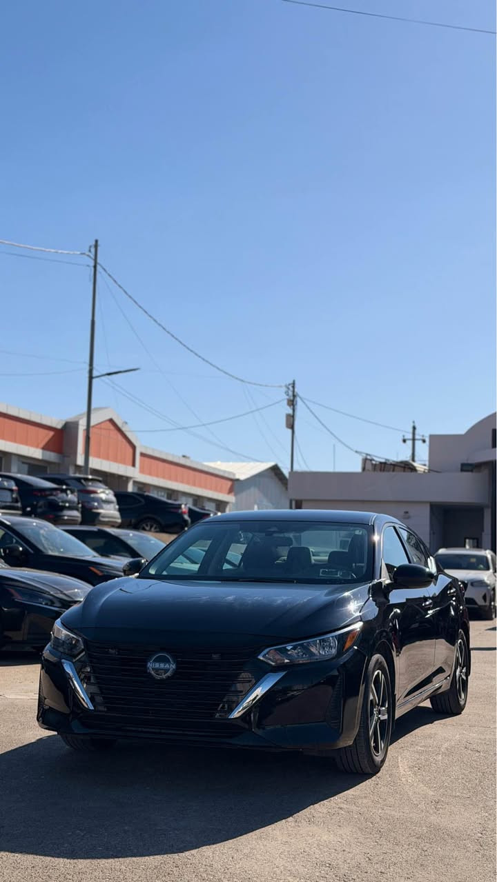 سلام عليكم 
للبيع فقط 
نيسان سنترا 
موديل2024
مواصفات SV
شغال وتدفيئه 
ضرر/- جملغ وبنيد 
بدون دواخل ارباكات سليمه 
سعر133
***********
*********** اكر, نينوى
