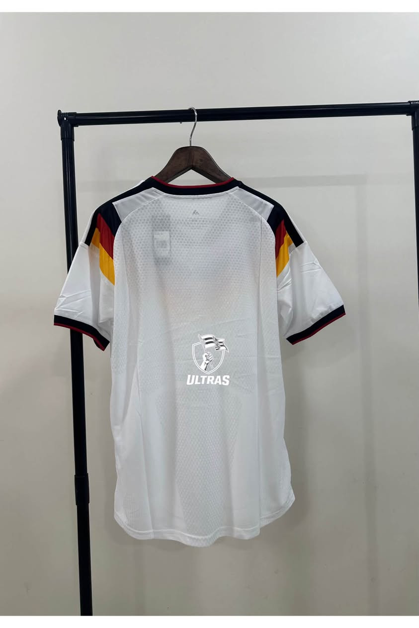 للبيع بسعر الجملة باقي قطعتين L,XL 
قطعتين ب٢٥ ويه التوصيل 
للتواصل واتساب ***********
