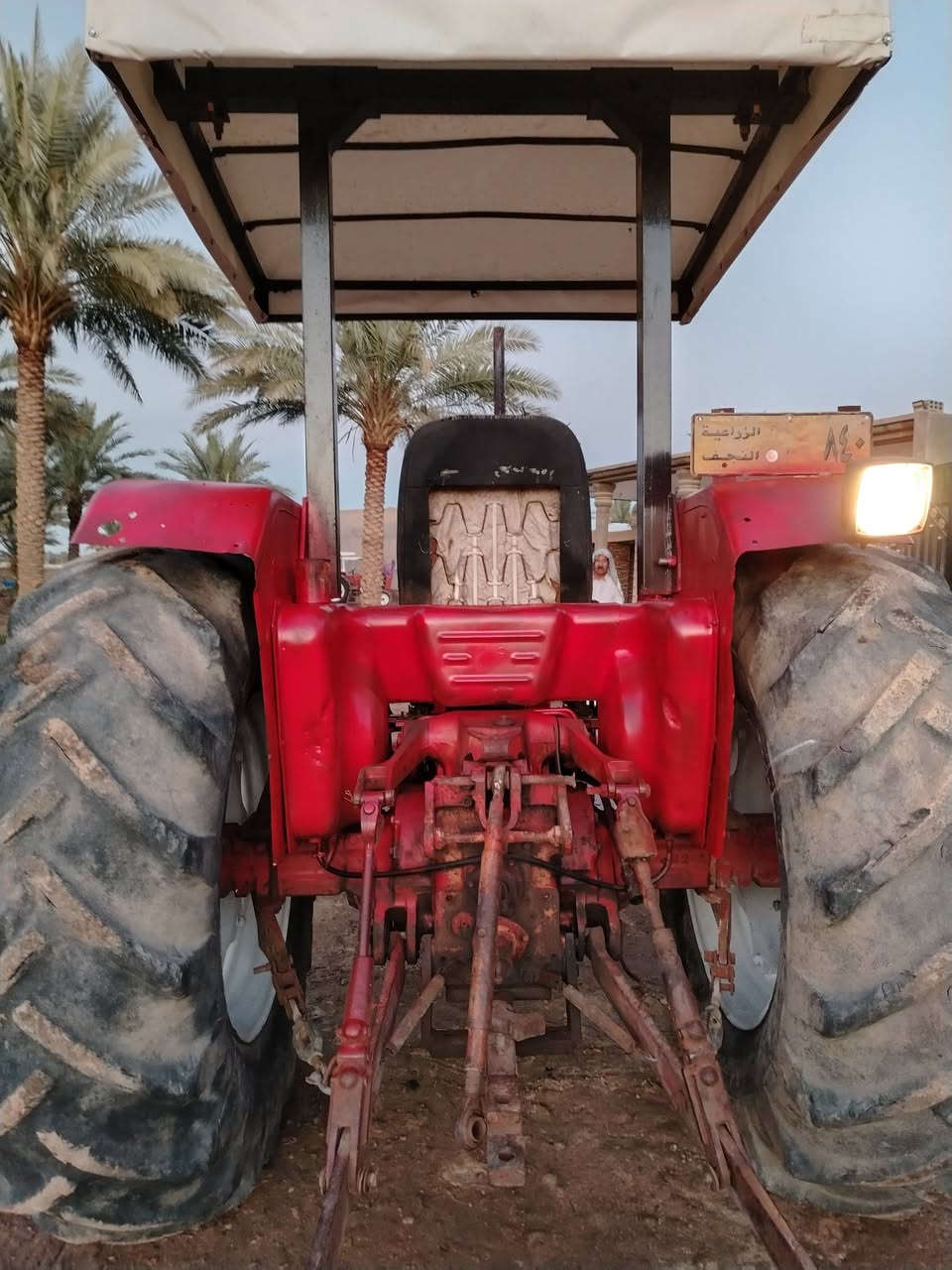 سلام عليكم انتر ناش جاهزه علئ اخر حبايه شرط الفحص مكفوله من كل عيب محرك جديد لاتنقيص لا تبخير 
     كير اكسل تايرات صدر كله جديد وشوفت عينك لادخان ولاشي وثكلاته جاهزه وبل كراب خير من الله رقم وسنويه مداور مكانه بابل ***********
