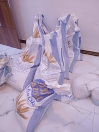 عندي 20 كونية رمل بلاش يجي ياخذهن مدينة الصدر 07724779259