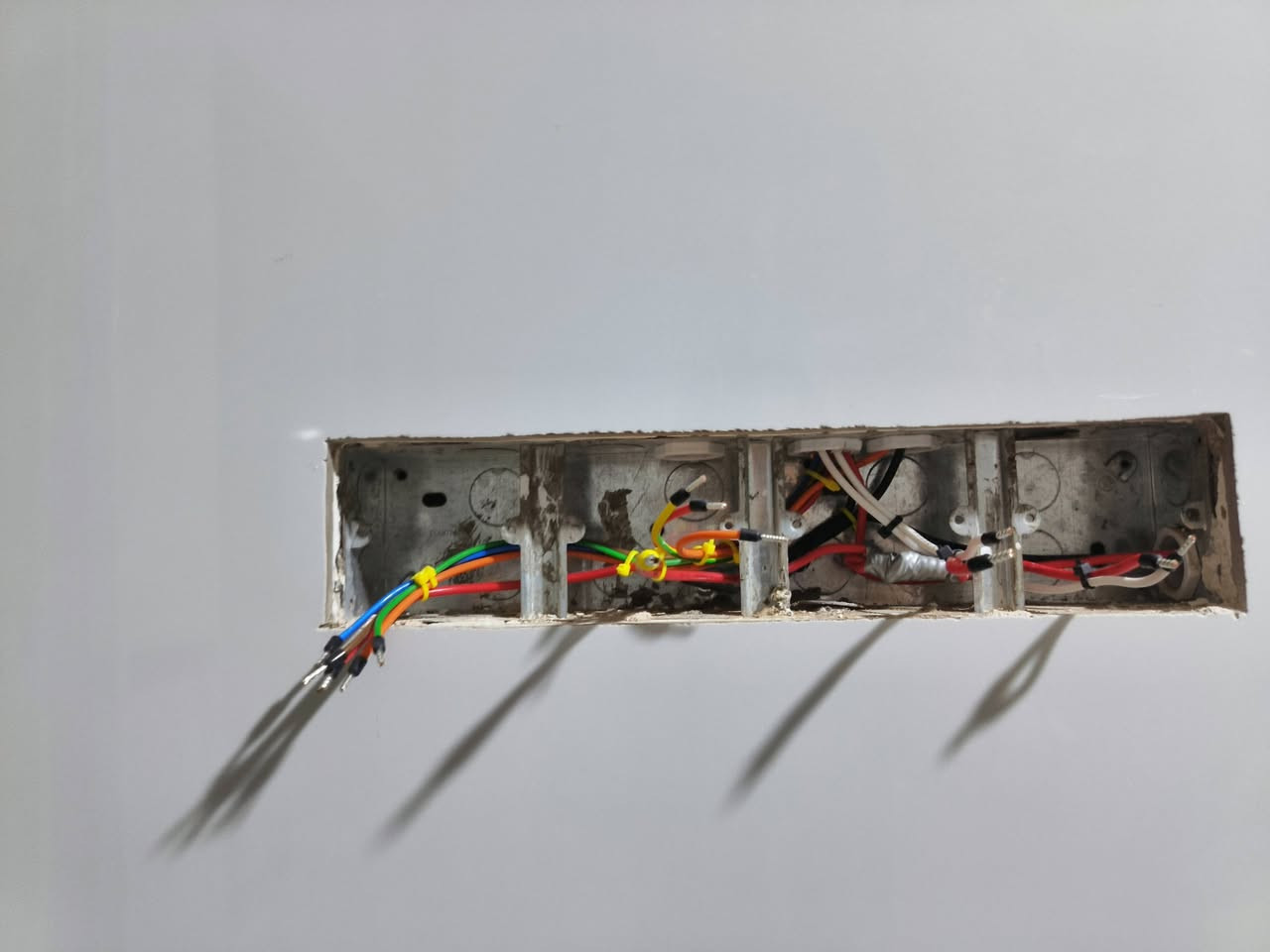 محتاج شغل مستمر هذه شغلي 👇
***********
