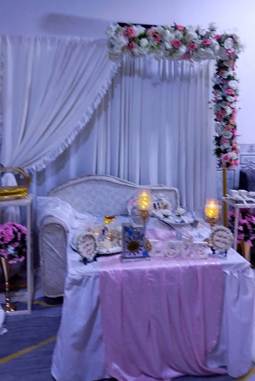 كوشات افراح ديالى🍊🍊 لتنضيم الحفلات🎊 وتاجير جنط العروس 🧳🧳
حنه🌺-مهر💍-خطوبه🎉-توديع عزوبيه 💃_اعياد الميلاد🎂-  للحجز مراسله اوالاتصال 
***********
@إشارة #كوشات#متابعين#اعراس
