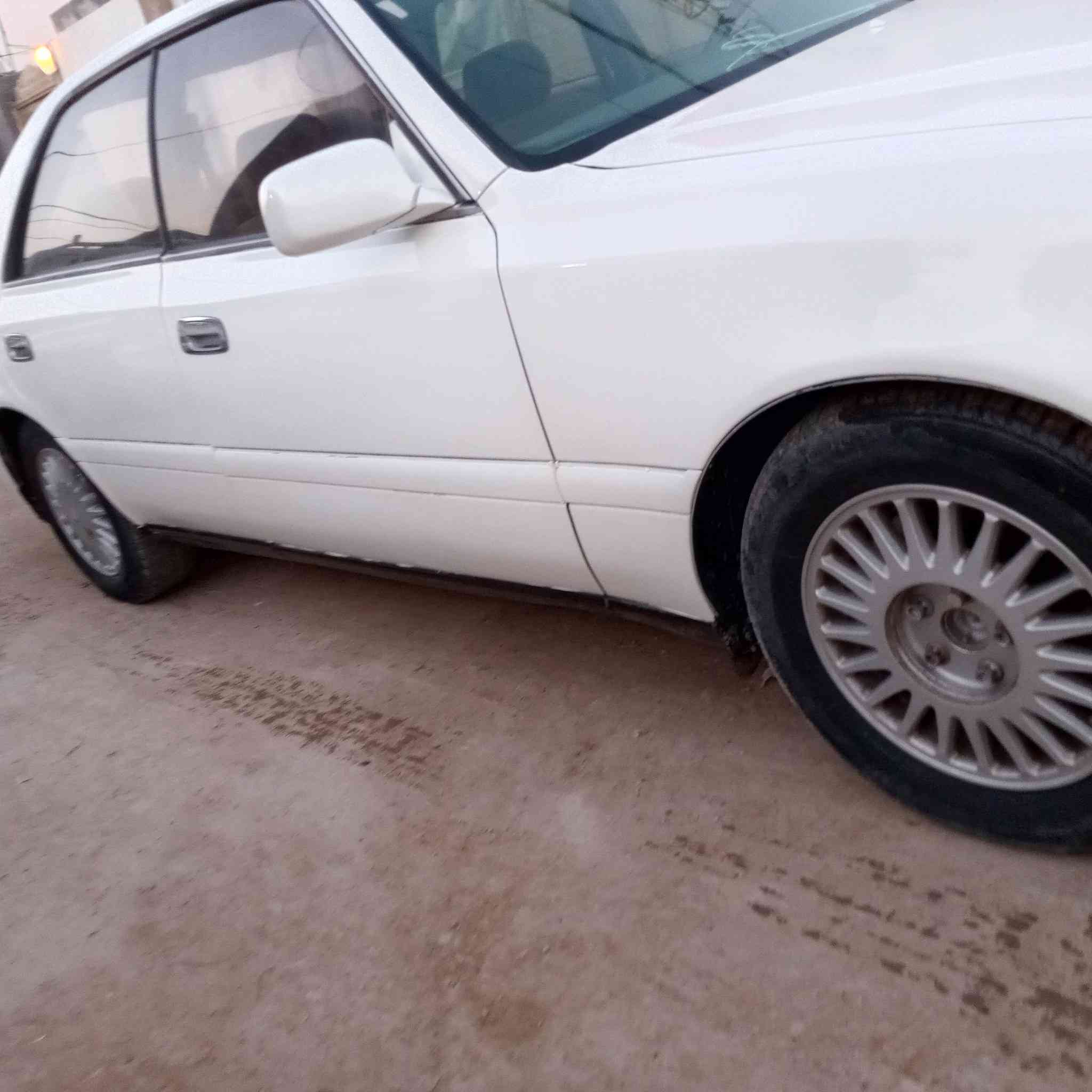 سلام عليكم راس الثور     بسمي  سنويه ل 2028 مشروع وطني كفاله من الضربه كصه قماره  مصبوغه جماليه   تجي تفحص السياره وين ما يعجبك  يله اكاتبك  خاص ما متواجد السعر 80 وبيها مجال ***********
