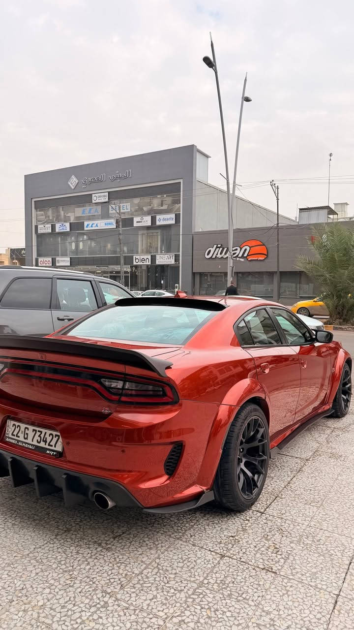 Rt موديل 2020 للبيع ❤️‍🔥
عليه تحديث وايت بدي بدبي

رقم اربيل 
هزه جديده قبل اسبوع
الحادث جاملغ جهت السايق بدون ايرباك بدون دواخل
رقم شاصي (2c3cdxct1lh245474)
ماشيه 47الف ميل 

سوبر تراك باك شبه فول بدون فتحه
-مقاعد شامواه رياضي مع ختم ارتي 
-ويالة هيلكات 
-ستيرن ار بي ام 32 لد 
- داخل كاربون فايبر بل كامل 
-سياره مغلفه PPF ضمان 10 سنين بلكامل 
-لحية 
-دوسات 
-دفيوزر 
-سبايدر ريد اي
- شوته kn + اويل كاج كان
- عدسة عين شيطان 
- لد متغير متحرك
سياره مناقصه لو برغي 
مكان سيارة موصل 
متعجبك سيارة تعلق حلو مثلك كافي 🩷
تواصل خاص او على رقم 
*********** للسعر اتصال
