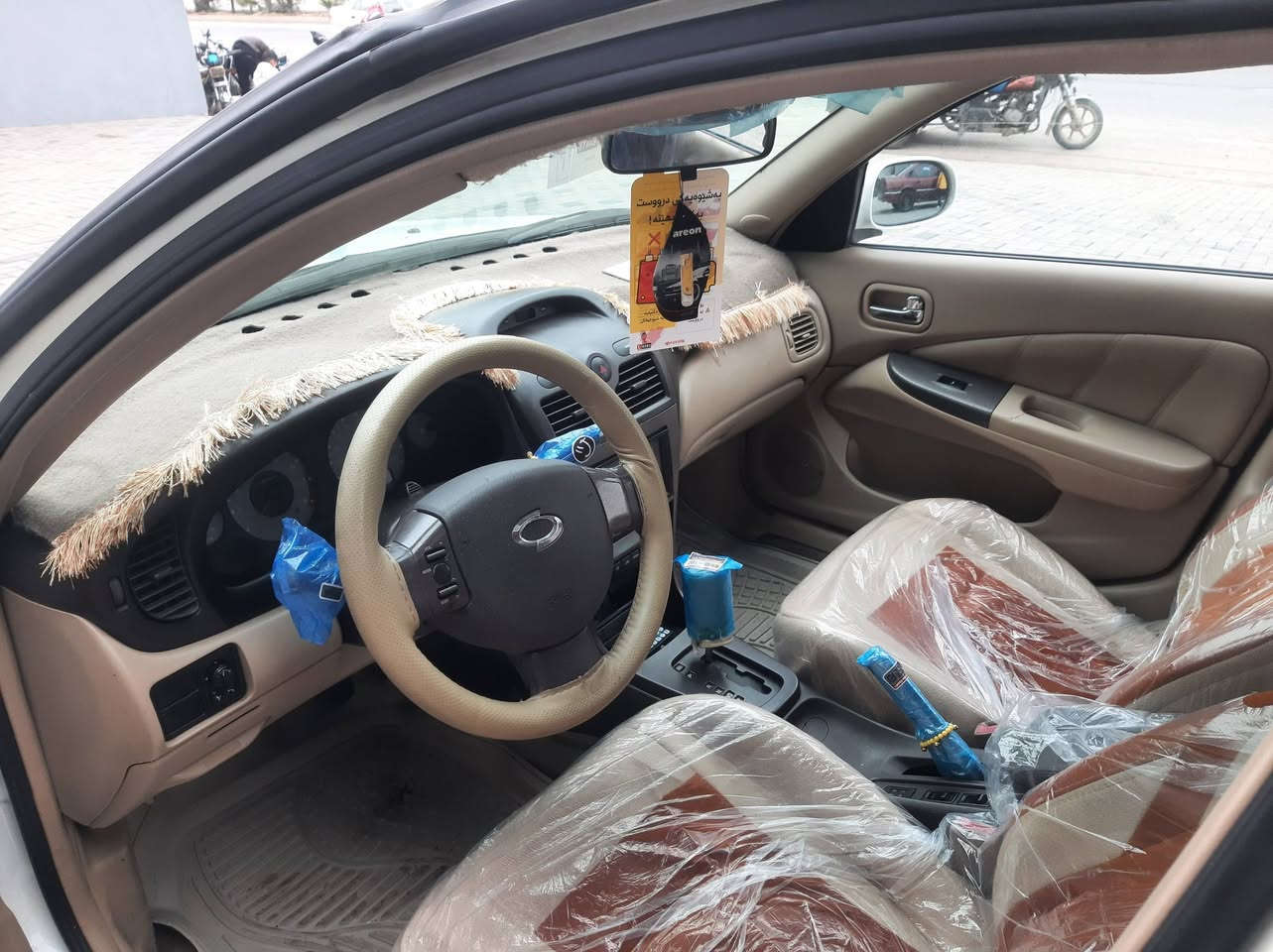 به ناوى خواى گه وره 
ئه م ماله جوانه بؤ فرؤشتن
سه نى سامسؤنگ 
براوه ى دوبه ى
قه پات قه پات مواسه فاته 
ناوزه ردوكوشن هيته ر
شاشه و سوكان فؤليوم 
سلايد تايه و ويل بيلاد
كامل جايزه جامى بيشو دواى هه ل گيراوه 
ساردوو گه ر مى ئيش ده كات بريكيشى به سراوه 
بيده عمو ليدراو بيجالو شوختو قوپاويه 
گيرو مه كينه ى به شه رتى ١٠ فيته ر 
شوين سه يد سادق
*********** واتساپ
*********** فايبه رو واتساپ
