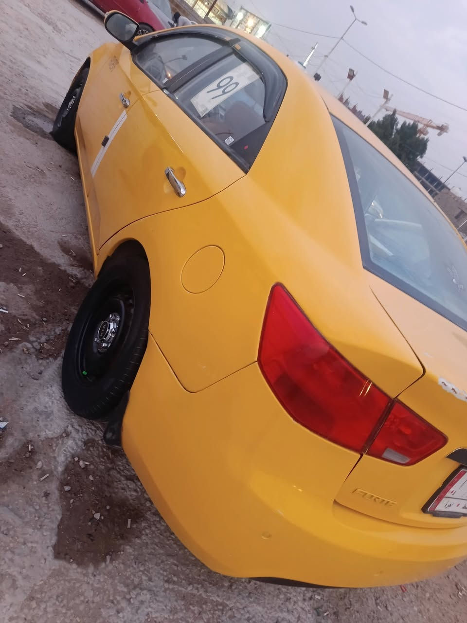 سلام عليكم فورتي موديل 2009 وارد كوري محرك ألف وستمية دوش كير صدر تبريد خير من اللة  تخم تاير هوة ول اويالة جديد رقم واسط تحويل مباشر بيهة ضربة بصيطة جاملغ خلفي ايسر بدون دواخل أبد بجم كبس لوك داخل ابيض بصمة تشغيل تحكم استيرن مري شفط السعر 80وبيهة مجال للطيبين رقم الهاتف *********** بغداد ***********
