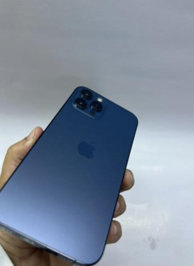 ايفون ١٢ برو
ذكره ٢٥٦ 
بطاريه خدمه  ٧٦
بدل شاشه وفيس يدي واكف
للعلم شاشه اصليه و شاشته لصليه موجوده
شرق اوسط 
مكاني كربلاء حي العباس 
للبيع او مراوس 
سعره ٣٢٥ جهاذ حلو


**إذا كنت صاحب هذا الإعلان وتريد حذفه لأي سبب، رجاءا أرسل رسالة إلى الدعم الفني**