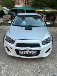 07773073665.               مراوس سيارة شوفرليت سونك 2013 أمريكي