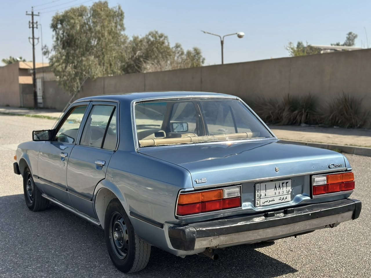 تويوتا كرونا 1981 
تعمير درجة اولى 
كير ومحرك شرط 
4 تايرات جديد 
طخم امامي خلفي كله جديد 
كهربائيات كلها شغال 
سنوية جديد مشروع وطني 
دفتر بنزين رقم كركوك مميز 
سعر 42 وبي مجال استفسار 
***********
