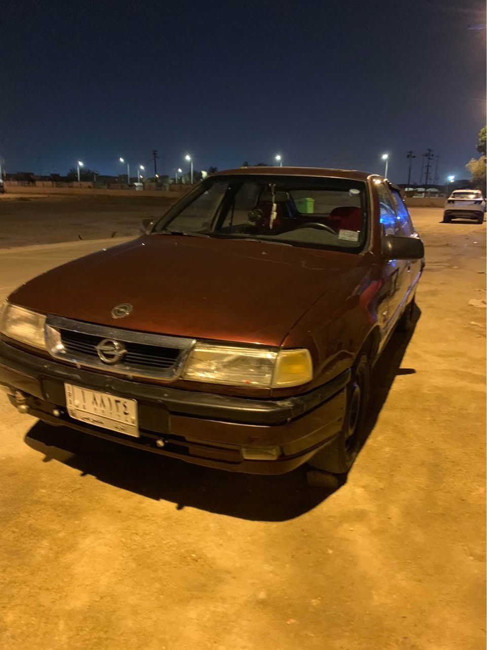 السلام وعليكم مرخصة الادمن اوبل فكترا موديل 91السياره معمره ومحوره كابريتر السياره خير من الله شغل واطلع وين مايعجبك كهربائيات كله شغاله رقم الهاتف (***********)مكاني بصره زبير البصرة, العراق
