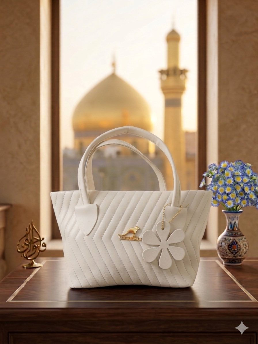 جمالها يحجي عن نفسه! 😍
اللون يجنن والتفاصيل خيال.. الجنطه اللي تكمل كشختج بطلعة العيد أو الدوام.
وبيش ب8كل ثنين ب15
والتوصيل 3للكل المحافظات 
لطلب والاستفسار ***********
