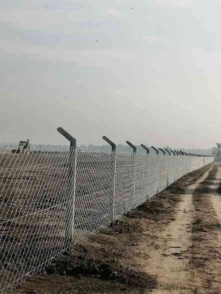 *********** واتساب ***********
 0782 122 4099 واتساب مباشر
#اعلان #تخفيض #الاسعار📢 ،،،اعلان📢،،اعلان 
🛠 بي ار سي
تخفيض اسعار  اسيجة البي ار سي مع العمل 🔨📐📏لفتره محدوده من 5 الئ 10 المتر  كرست وعمل
