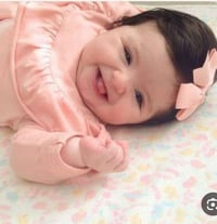 توجد جليسة أطفال مع روضة الاستقبال الأطفال من عمرشهر لحد عمر ٦ داخل ال...