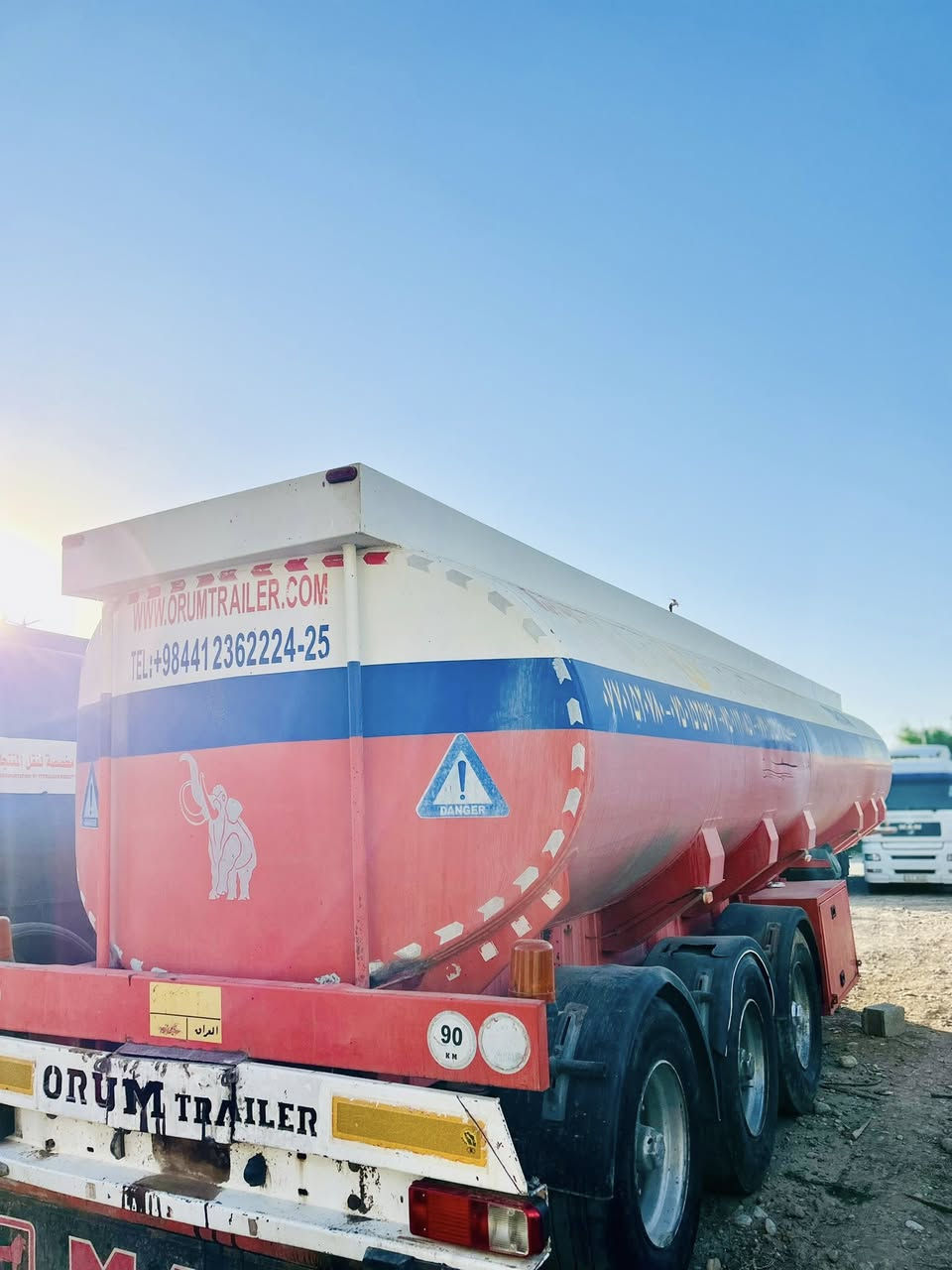 تەنکەر تەک تایە اروم ئیرانی علوج
هەمووی بە شەرت کامل جاهزە 
کەلار

***********
-
***********
