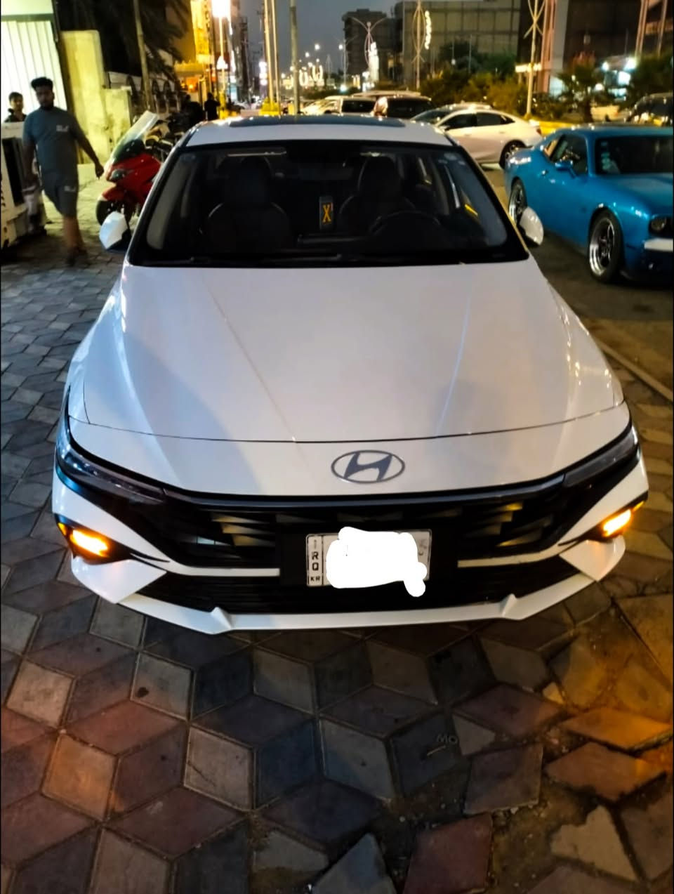 🚗 هيونداي إلنترا 2024 (فول مواصفات) للبيع 🚗
📌 المواصفات:
​الموديل: 2024
​الرقم: شمالي (أربيل)
​المنشأ/الحالة: تجميع
​المحرك: 1500 (ثمانية نوزل)
​الممشى: ماشية 48 ألف كم فقط
​الحالة: كفالة عامة
​✨ المميزات:
​فتحة سقف (سلايد روف)
​شاشة لمس حديثة مع كاميرا خلفية
​تحكم ستيرن كامل مع مثبت سرعة
​ويلات كب مكحلة
​إضاءة LED أمامية وخلفية
​داخلية جلد باللون الأسود
​نظام تبريد ممتاز
​📍 المكان:
​ذي قار
​📞 للتواصل:
​للتفاصيل أكثر، المراسلة على الواتساب فقط: ***********
​السيارة متواجدة للمعاينة.
