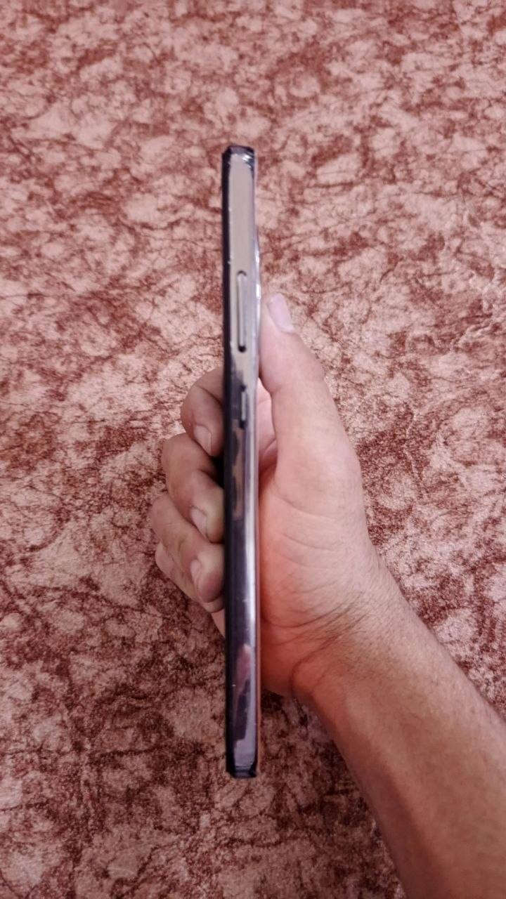 جهاز oppo RENO 12F 5G
 
معالج دايمنستي 6300
ببجي 60 فريم 
ذاكرة 256 رام 12+12
شاشه 120 هرتر
بطارية 5000 
واضح بالصور كامل الجهاز 
عيبو الوحيد صار قبل يومين اثر وكعه وما يبين بالفحص لكن للامانه من تستخدمو العاب بمكان حار جدا وخصوصا هو وعلشحن يصير تعليك خفيف باللمس مجرد ما تطفي الجهاز وتشغلو يرجع تمام 
للبيع او مراوس
تواصل واستفسار خاص او اتصل
***********
