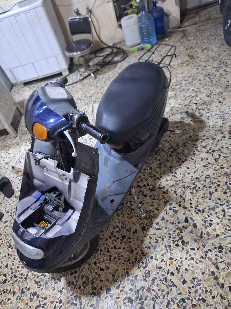 السلام عليكم للبيع دراجه منغولي شغاله لايت اشاير هرون كله شغال والسلف اتوقع باتري السعر 250 وبيها مجال مكاني كربلاء حي العامل *********** 
***********
