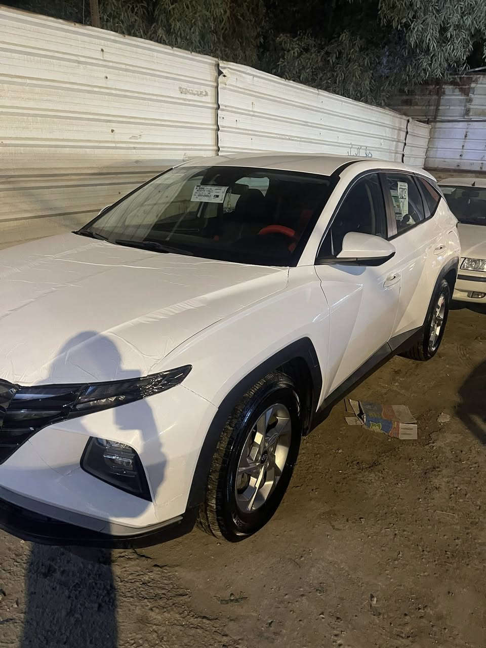 سلام عليكم توسان 2022 سياره جديده جاهزه مابيهة اي نقص مكاني بغداد البلديات رقم بغداد السعر 1800 رقم ***********
