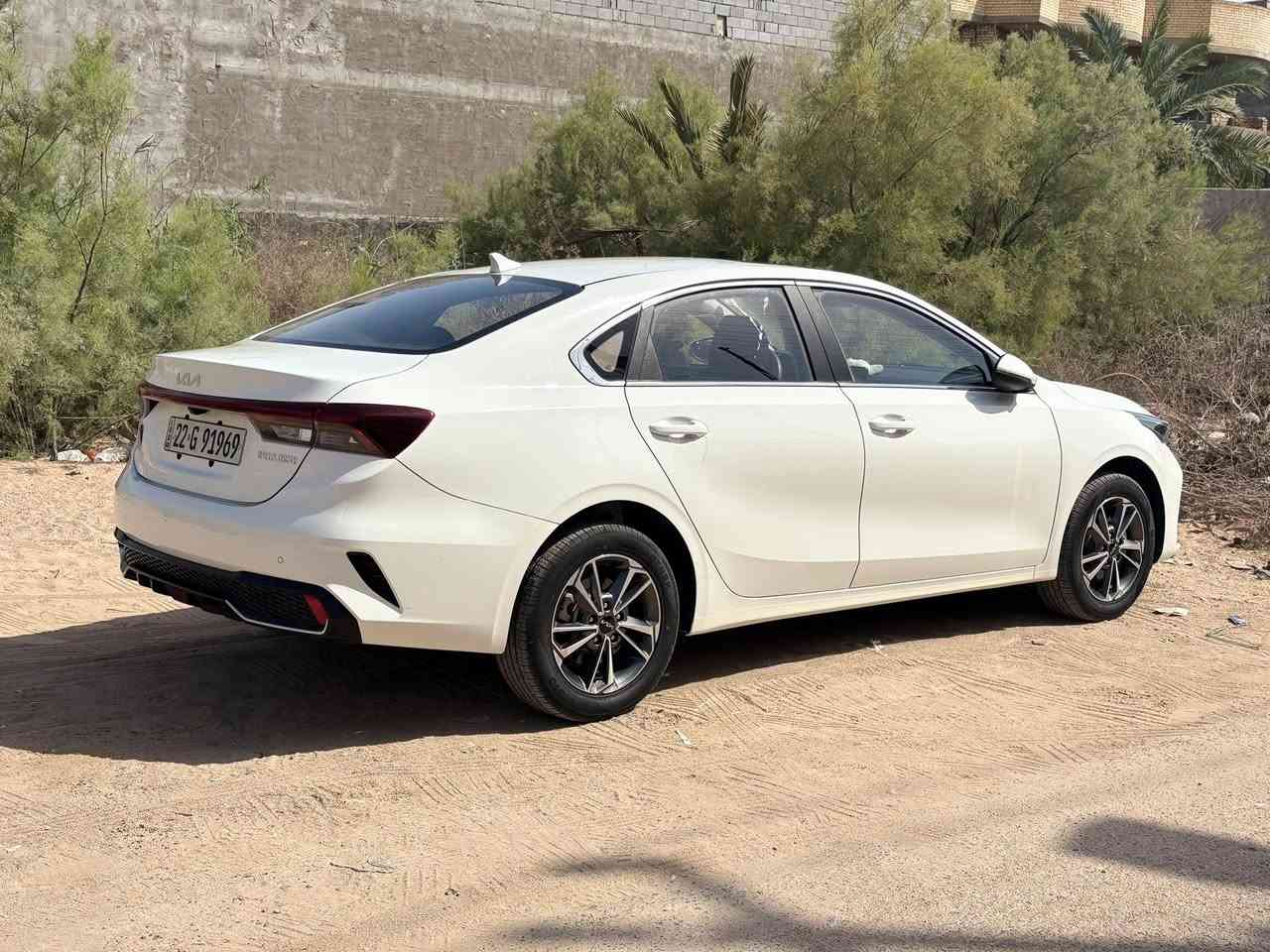 سلام عليكم
كيا k3 خليجي 2024 فول تجميع صيني ماشية 37 الف كفالة عامة من الضربة والصبغ والتبديل ماعدا كم شخط مامبينات …. جاهزة من كلشي رقم اربيل جديد ب اسم شركة تحويل او وكالة هزة بعدهه مامنتهيه … كشنات جلد لون مميز ..
تايرات جدد توني شادهن ماتصرف عليهه دينار فقط الجامة الامامية مفطورة رايدهه 142 وبيهه مجال بسيط للشراي وتدللون ماتعجبك تولي فدوه الك … عنواني البصره /شط العرب/ الجزيرة 
للاستفسار :***********
متواجد واتساب
