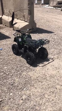 للبيع بكي شحن مال اطفال بطاريات هسه شادهن جدد سعر ع خاص الهاتف 0772787...