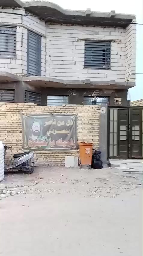 بيت زراعي للبيع المساحه 170م طابقين
موقعه منطقة المهيديه. قريب الى الشارع النازل من شارع ياحسين 
 تفاصيل البيت من خلال الفيديو بناء حديث
للاستفسار الاتصال على الرقم ***********
