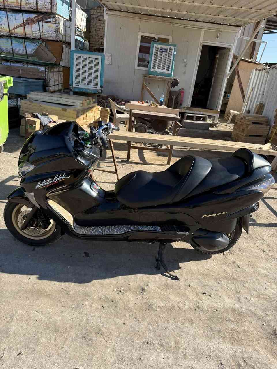 صفر تسعه دراجه احلى من الصور وكلشي شغال ماعده الكير لاغي وموجود عندي مكانها الحله السعر ميلون وبي مجال الاتصال ***********
