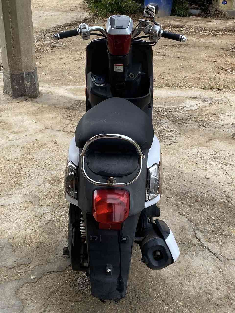 دراجه بوليس مصطره موديل ١١ البيع
***********
