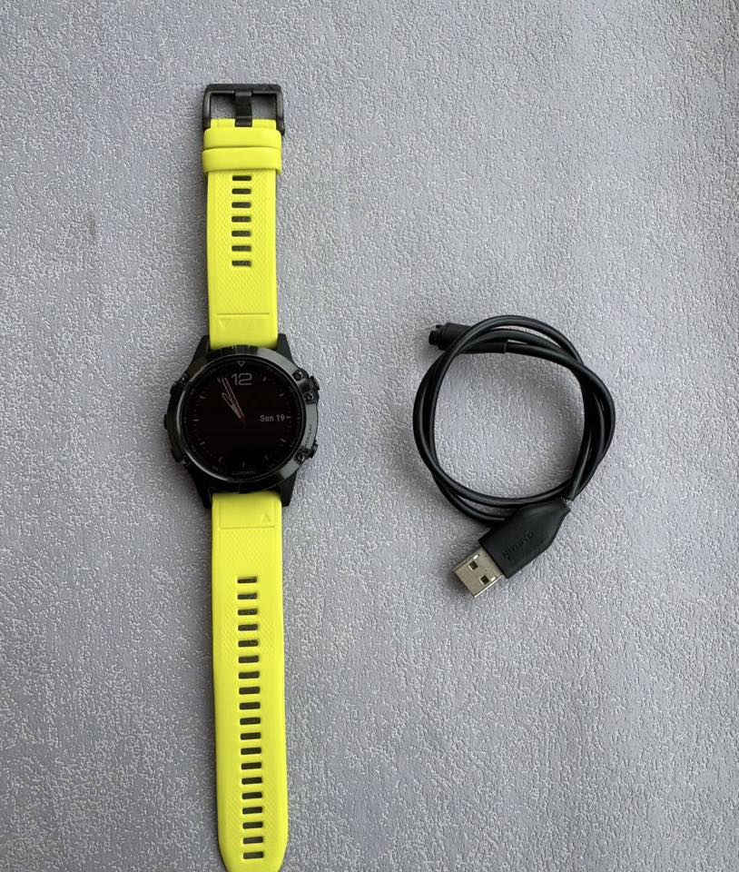 Garmin fenix 5 sapphire
47 mm
نظافە ٩٥٪
فقط للغە انگلیزیە ✅ ( مو العربی ) 
سعر ١٩٠ الف


**إذا كنت صاحب هذا الإعلان وتريد حذفه لأي سبب، رجاءا أرسل رسالة إلى الدعم الفني**