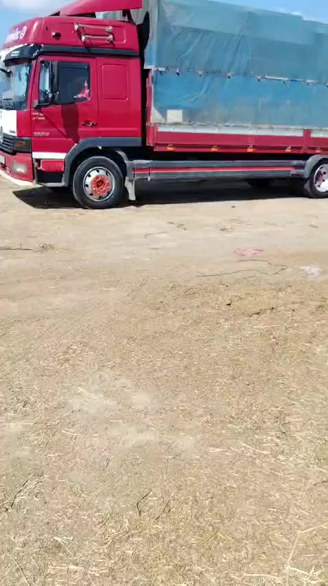 ***********. ***********
سعر الطن محمل على السيارة 400

جت صافي مكروض

مكان بغداد ابو غريب
