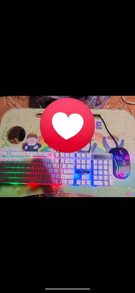 سلام عليكم شباب كيبورد وماوس وقطعه ربط ماوس وكيبورد السعر 20 ماكو توصيل مكاني البصره كرمت علي ***********
