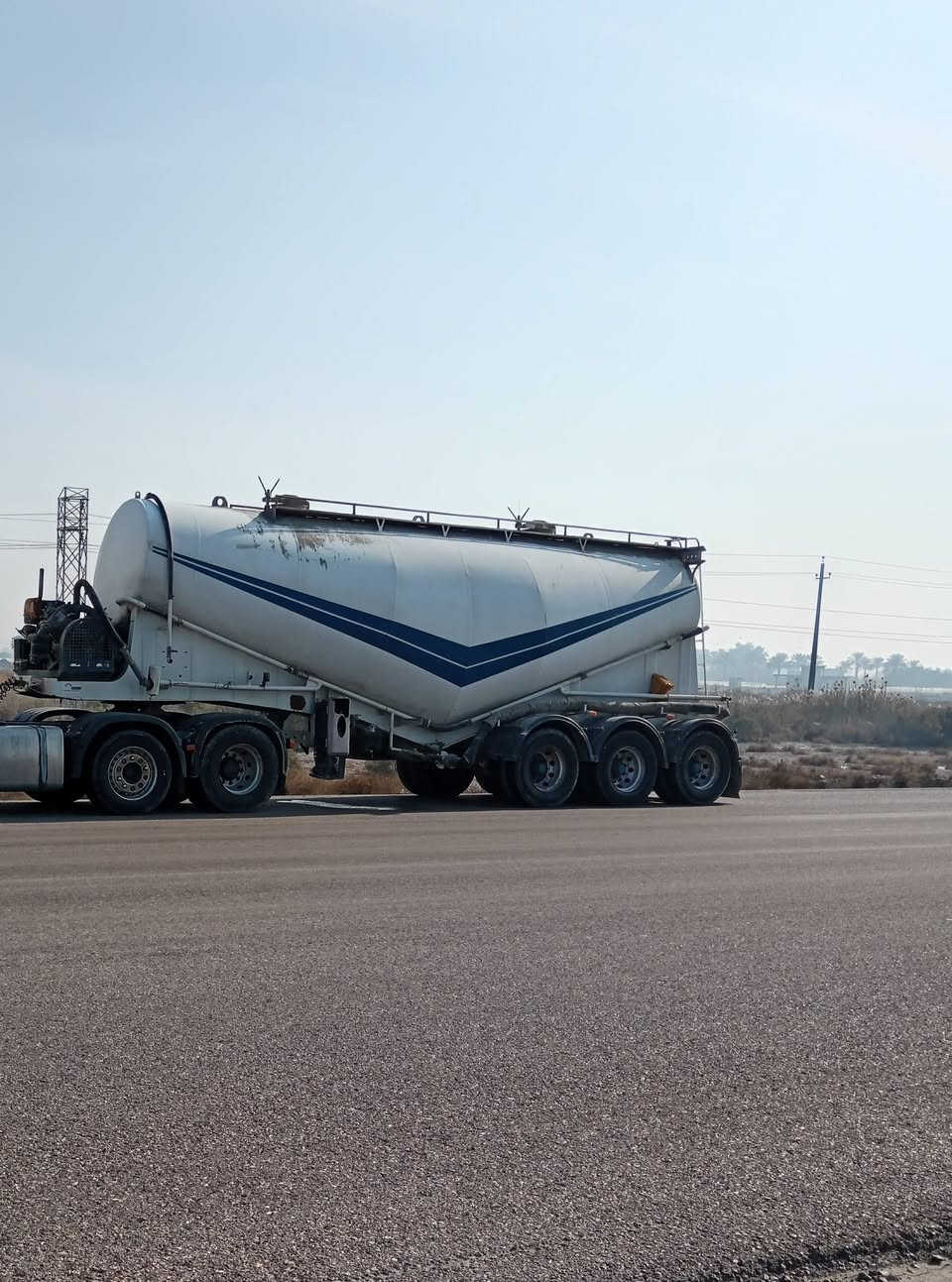 السلام عليكم سايلو للبيع
الاستفسار عل رقم ***********
