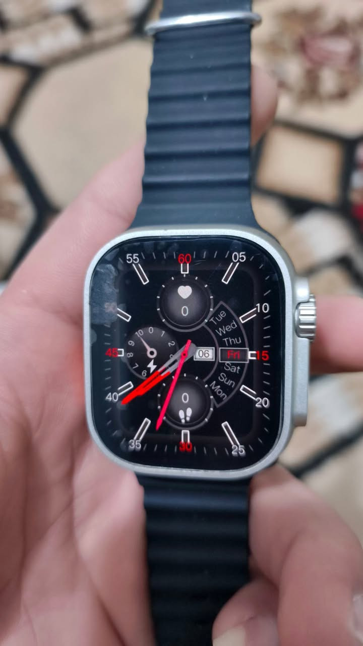 السلام عليكم عندي هاي الساعه للبيت فول مواصفات نضام اندرويد تشغل كل البرامج والالعاب وحتى تشغل الببجي الذاكره 64 والعشوائيه 8 ويصير بيه خط همين تخابر بيهه وبيه كامره دواره 180 درجه وبعد هواي بيهه مواصفات حديثه استخدام قليل كلش مشتريهه ب 125 الف وهسه رايدهه ب 100 وبيه مجال وهذا رقمي  *********** مكاني الحبوبي يم مدرسة آمنه
